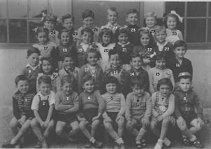 ECOLE DE LA CITE PETIT MATERNELLE 19XX N02